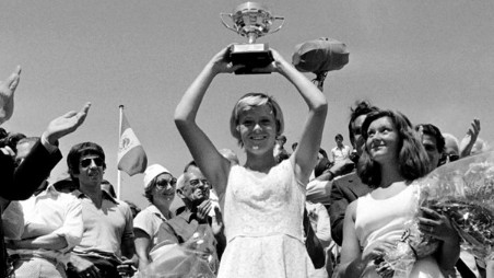 Sue Barker