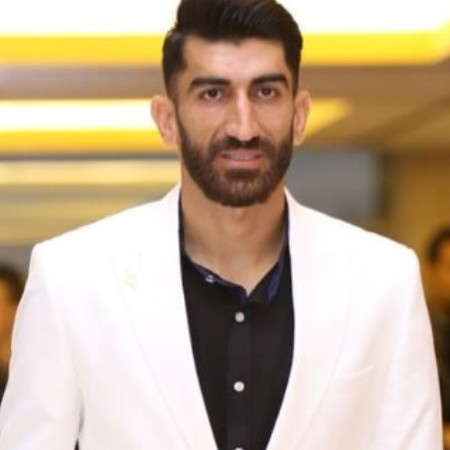 Net Worth of Alireza Beiranvand, Bio, Age, Contracts, Wife, Height