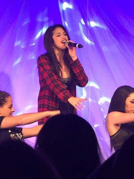 Jasmine Villegas singing her song