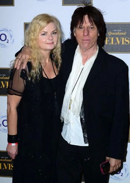 Sandra Cash with her husband Jeff Beck