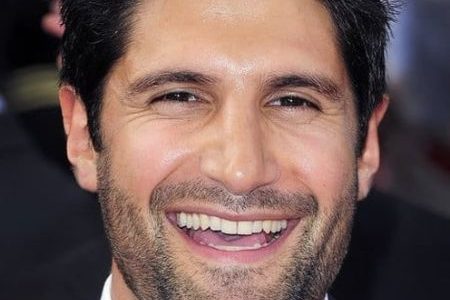 Kayvan Novak