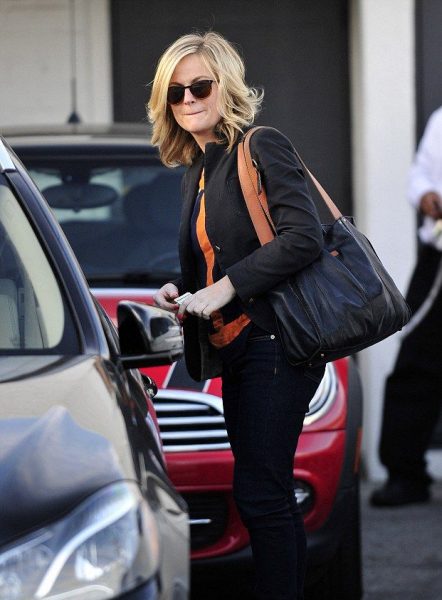 Amy Poehler with her car