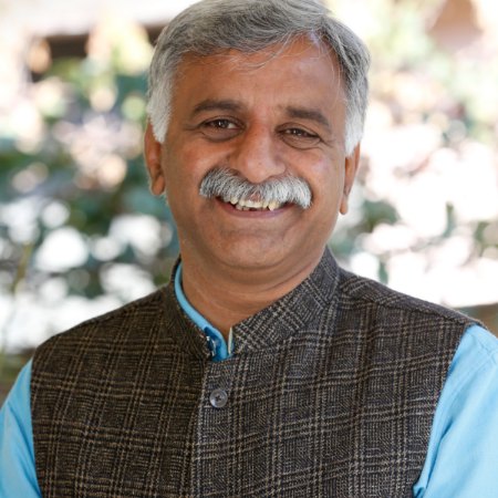 Who are Brijmohan Sharma Daughters? Bio | Wife and Nationality Who are Brijmohan Sharma Daughters? Bio | Wife and Nationality