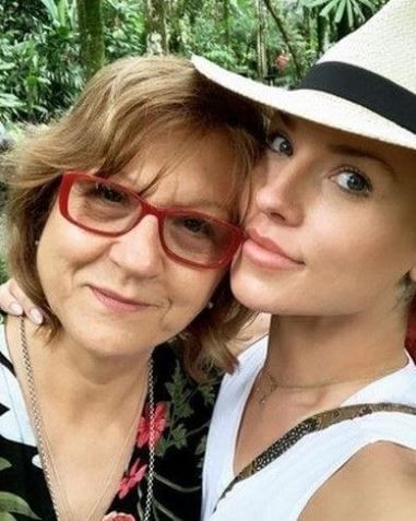 Sharna Burgess with her mother