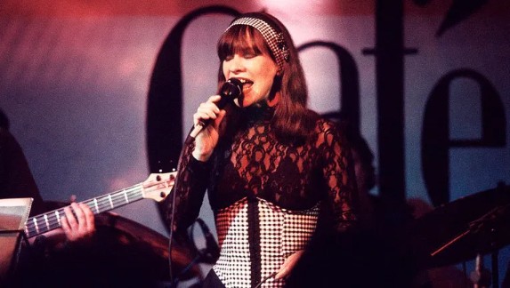 Astrud Gilberto Wiki | Death and Net Worth | Songs