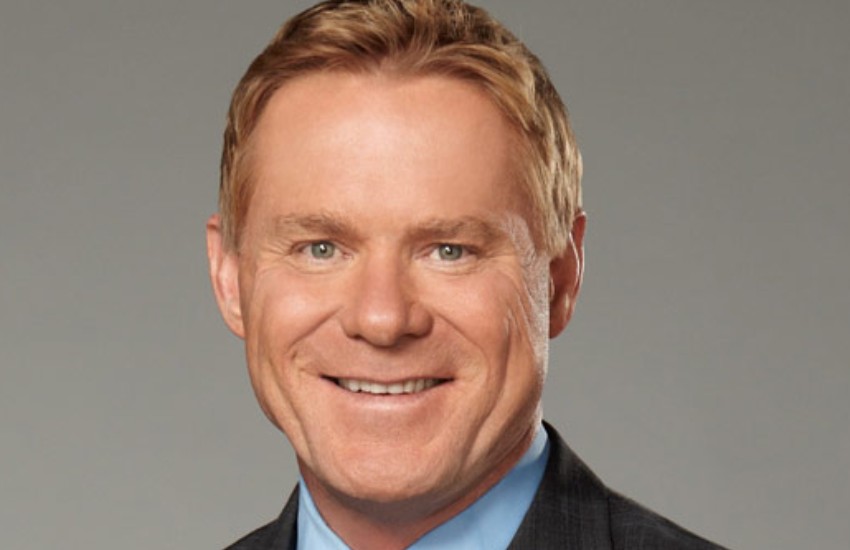Is CNNI News Anchor Michael Holmes Married? Estimated Age and Net Worth 2023; Children | Awards