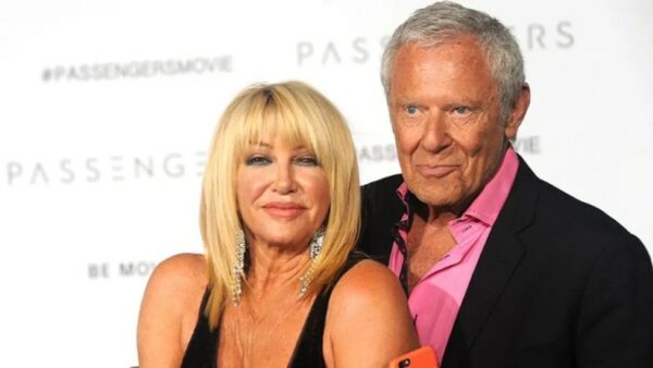  Suzanne Somers and her partner's picture 